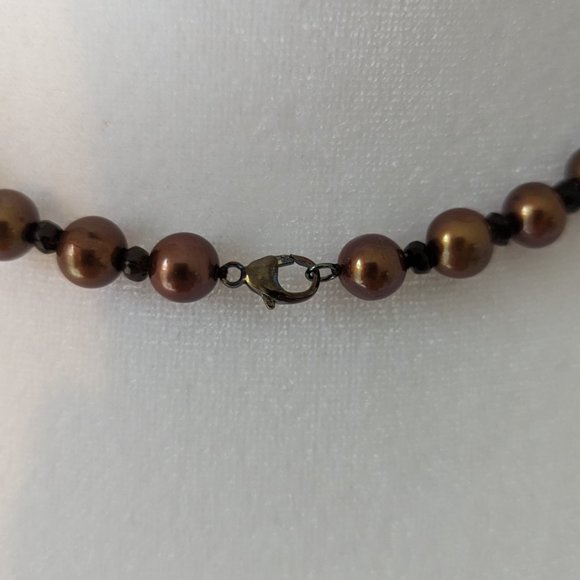 Brown Pearl Necklace and Bracelet Set - Picture 2 of 3